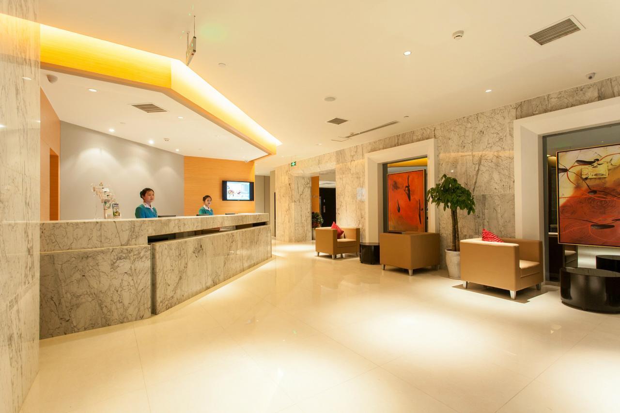 Magnolia Business Hotel Xining Railway Station Grand Cross Mojia Street Exterior foto
